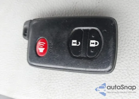 2012 Toyota Prius V Two from USA, damaged, VIN JTDZN3EU7C3066845